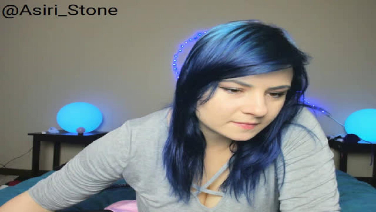 asiri_stone Fisting Webcam [2017/05/30 - 22:20:18]