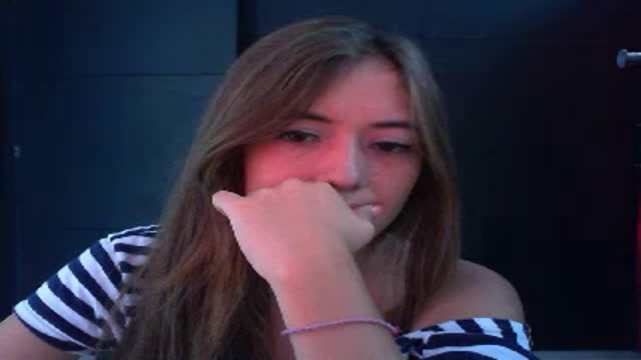 kristen_latin Outdoor Webcam [2017/06/24 - 19:11:40]