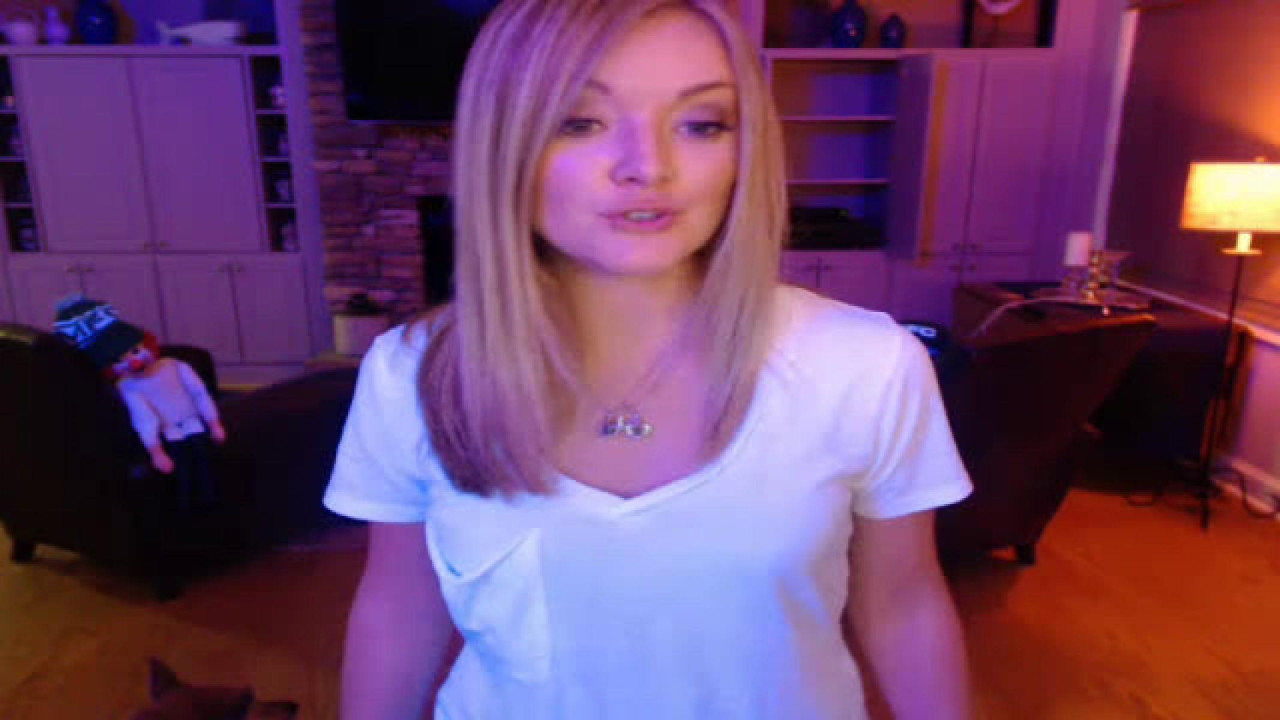 cupcakemonstr webcam [2017/03/10 09:01:35]