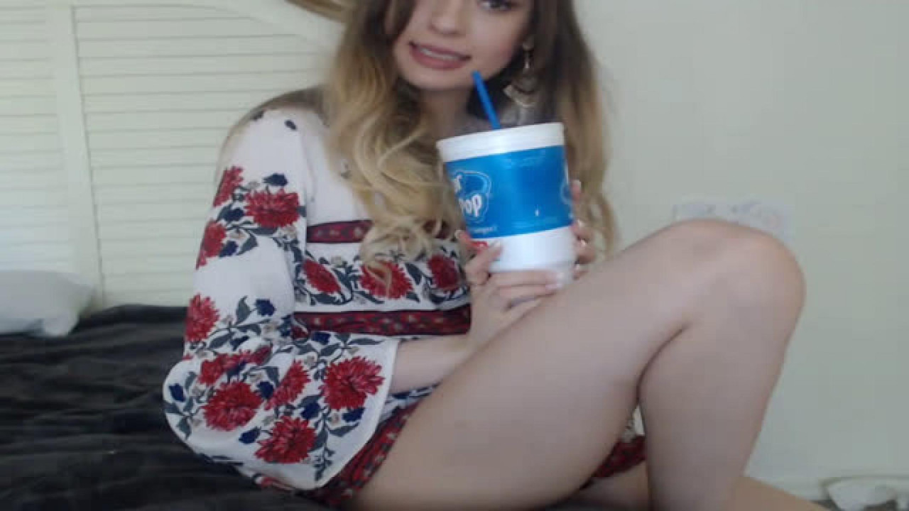confectionary Compilation Webcam [2017/06/08 - 00:30:57]
