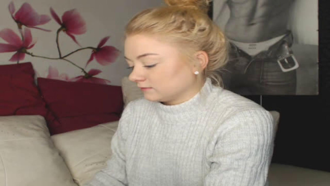 laurahots recorded [2017/04/26 06:56:09]