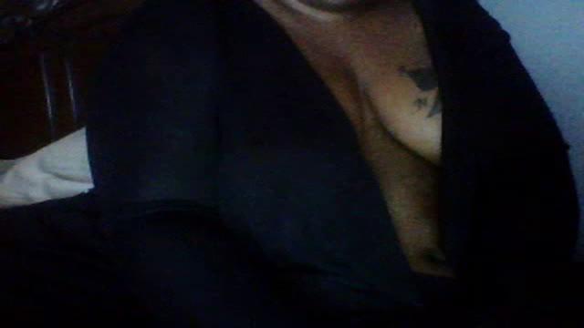 shaikisses