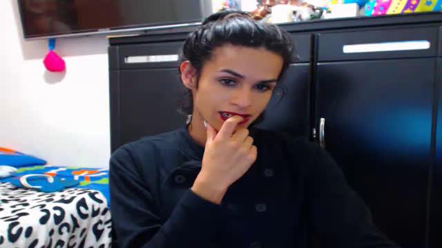 latinmajosexybigcock1 naked [2017/02/20 23:21:29]