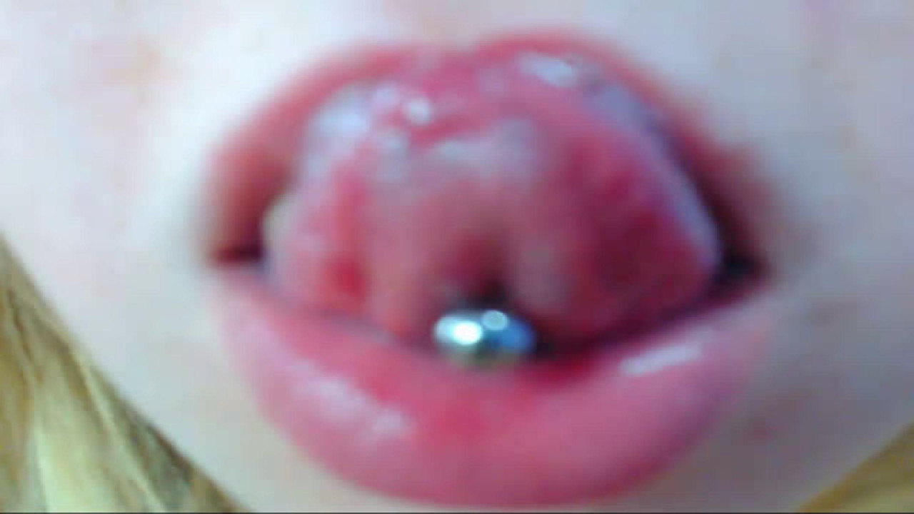 queenoffoxes MyFeeCams Video [2017/06/25 - 12:00:40]