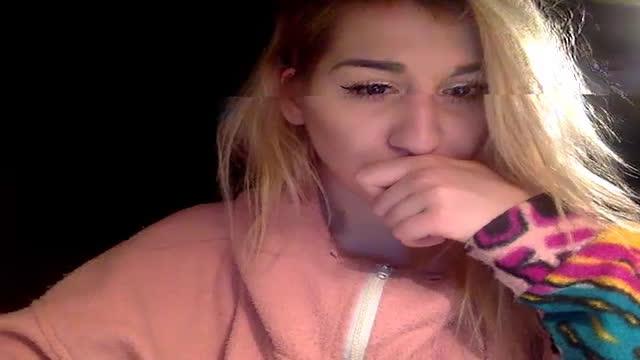 yanalli naked [2016/12/25 17:00:40]