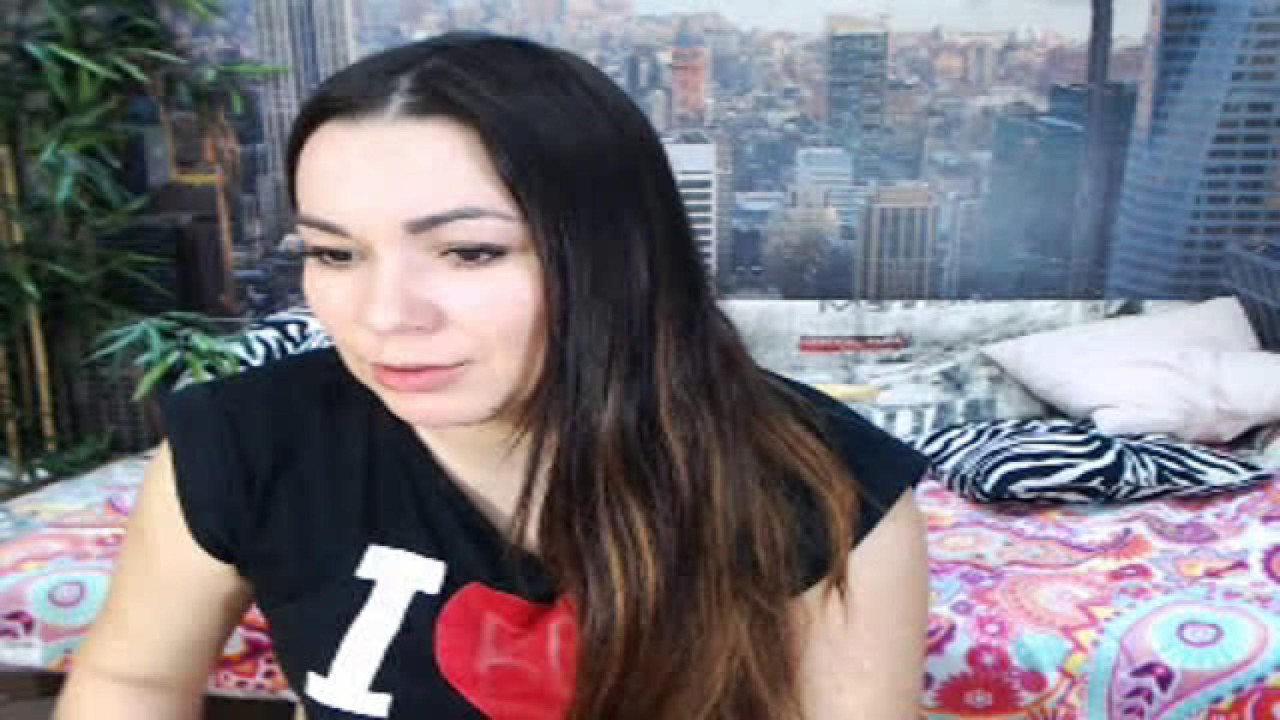 krystal_lyne webcam [2017/03/25 02:27:33]