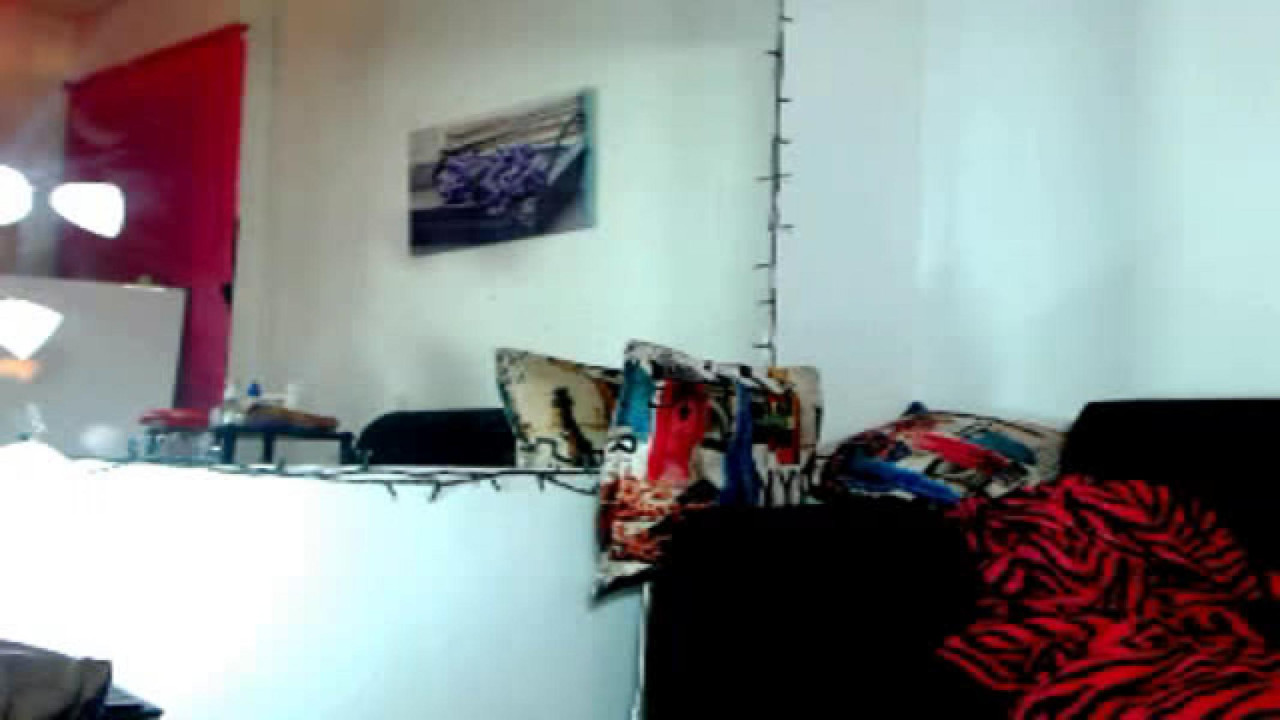 lesliegrey Doggy Webcam [2017/06/16 - 23:29:17]