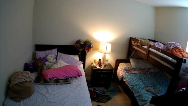 thehornyhostel-bedroom recorded [2017/01/12 14:40:27]