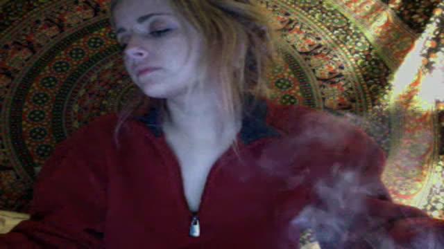 alexabunny420 show [2016/11/18 08:17:07]