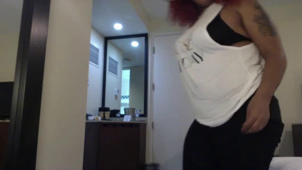 kaelynhaze webcam [2017/03/03 23:40:29]