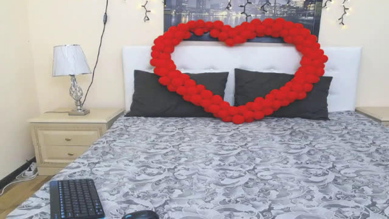 milahstarr show [2017/02/17 22:50:29]