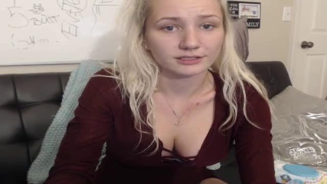 emmahaze recorded [2016/12/24 04:01:09]
