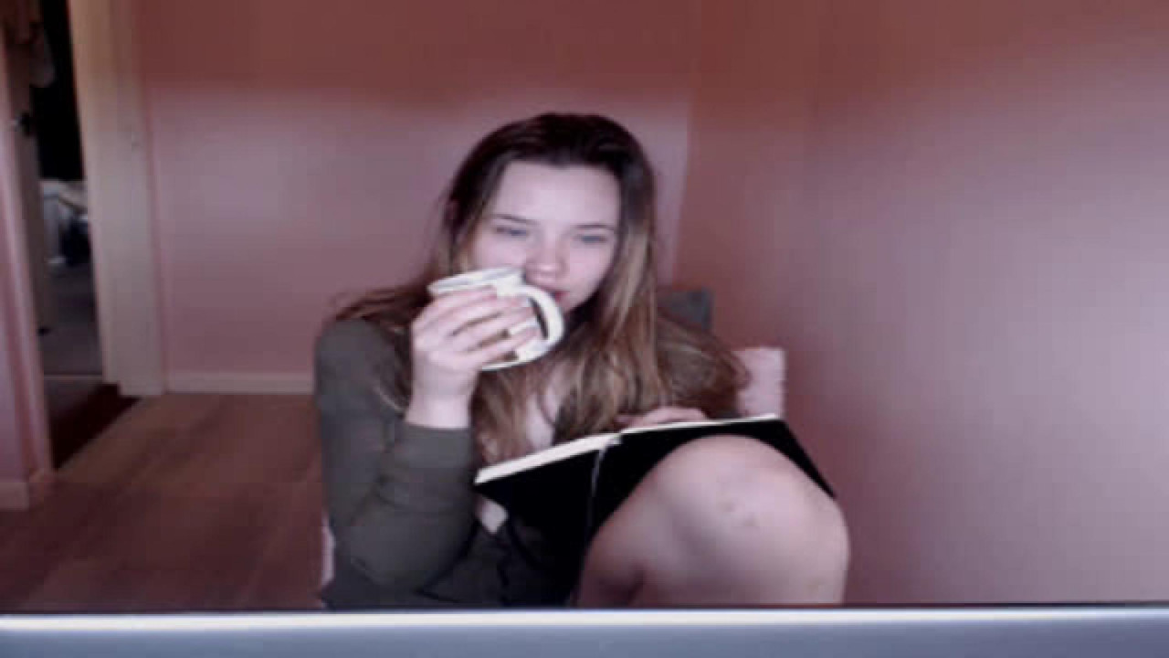 bonniewildf Flashing Video [2017/06/26 - 09:25:37]