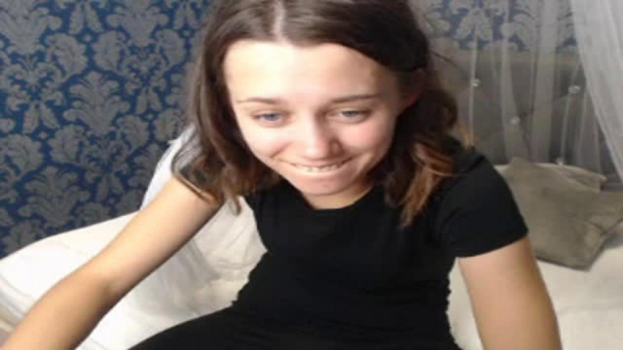 emilie_18 Fingering Movie [2017/08/21 02:01:04]