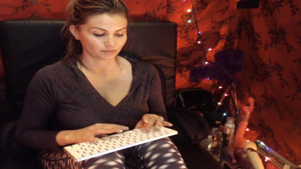 heidirayxxx Live Show [2017/08/24 21:10:46]