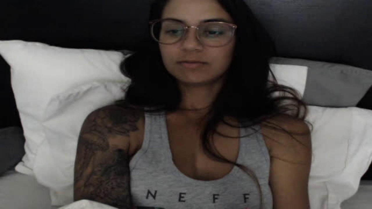 alexis_zara Orgasm Webcam [2017/08/31 04:10:54]