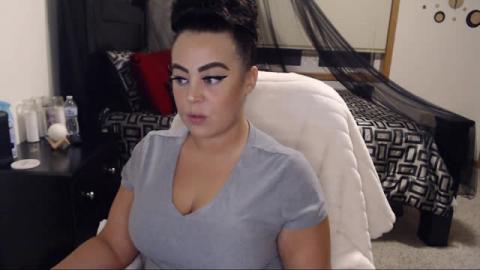juicy_gianna