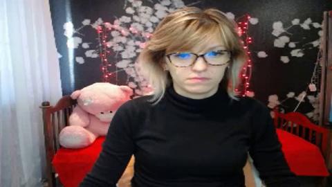 EllaShorts [2019-10-02 04:21:41]