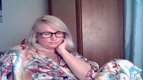 hotolgaxxx [2019-05-26 05:44:42]