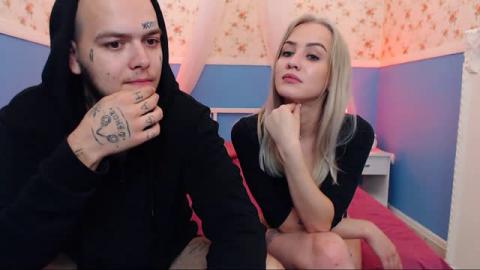 ufavorite_couple [2019-08-13 16:54:27]