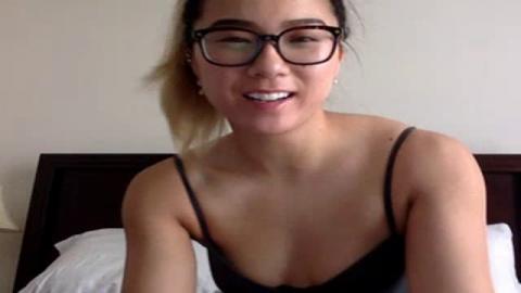 Petite_Luv [2019-06-04 16:39:45]