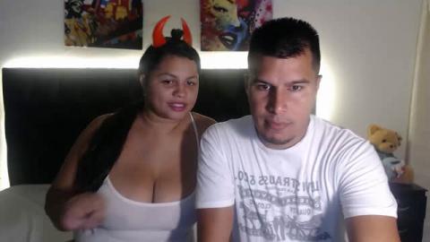 horny_3some [2019-10-03 02:35:45]