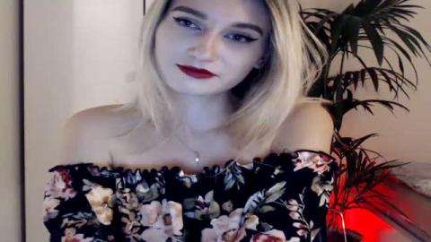 Fox_In_Red [2019-05-22 20:33:40]