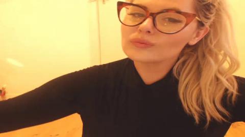 GirlWhimsical [2019-05-26 12:06:38]