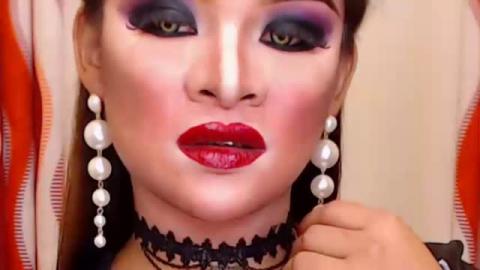 yourtrannyqueenxxx