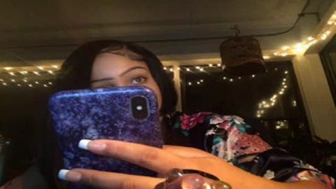 ItsLovelyLola [2019-05-22 04:57:07]