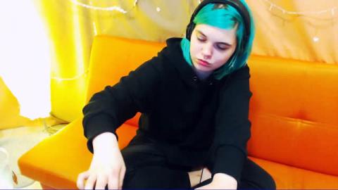 scarlett_bon [2019-09-28 19:11:27]
