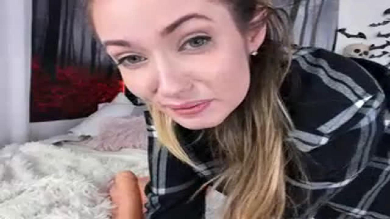 nikki_haze Strap Video [2017/10/16 05:52:57]