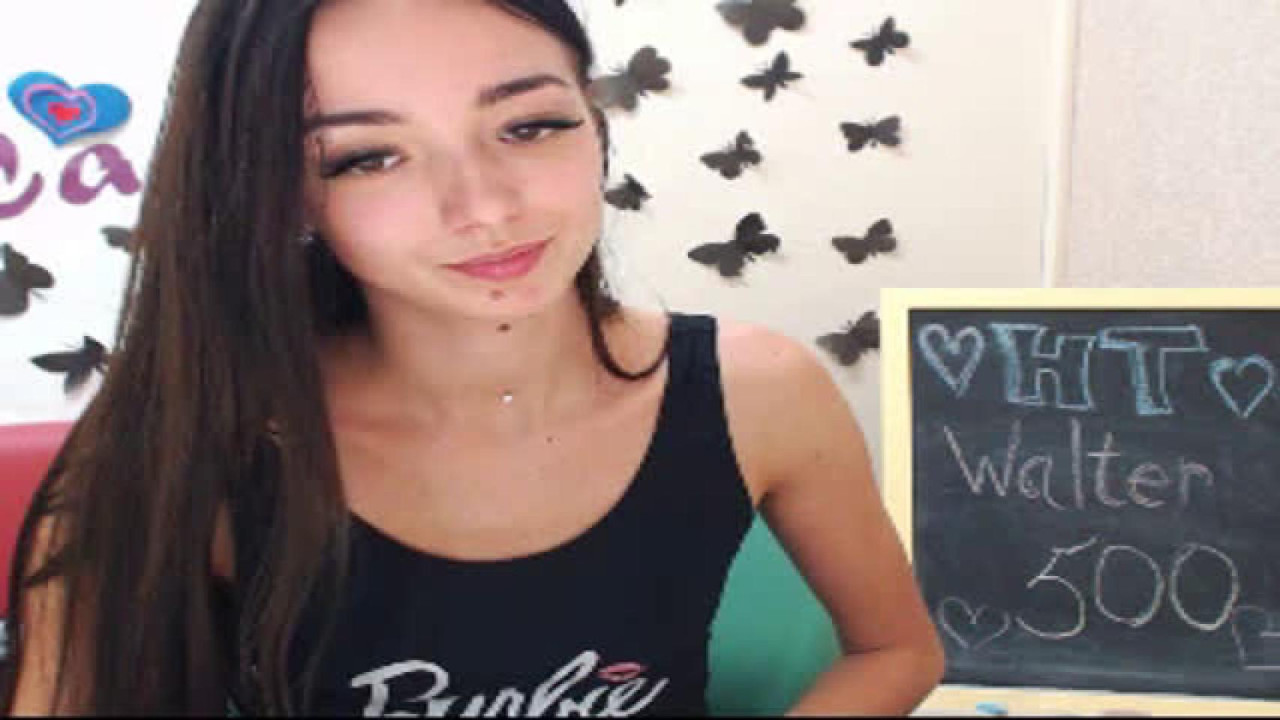 carolinehall Webcam Video [2017/09/26 14:55:08]