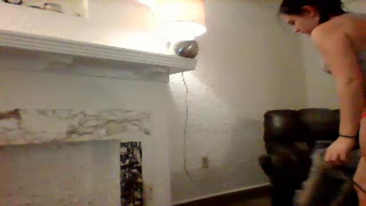 kaydoll23 Strap Webcam [2017/10/07 20:42:27]
