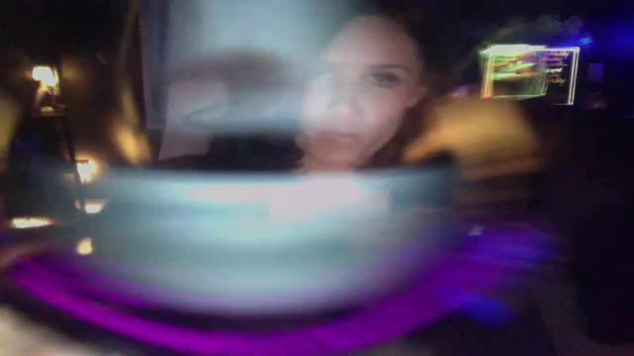 dakotacox Porn Webcam [2017/10/22 03:33:09]