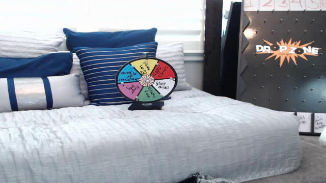 samanthastarr Movie Webcam [2017/09/30 17:52:04]