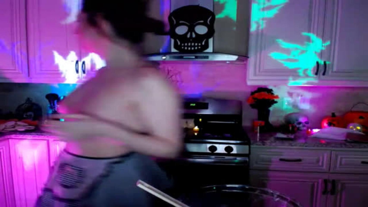hellocourtney Fucked [2017/10/17 08:55:53]