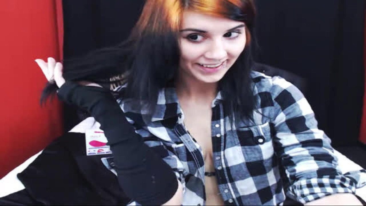 lizzylik Boy Webcam [2017/10/21 20:15:26]
