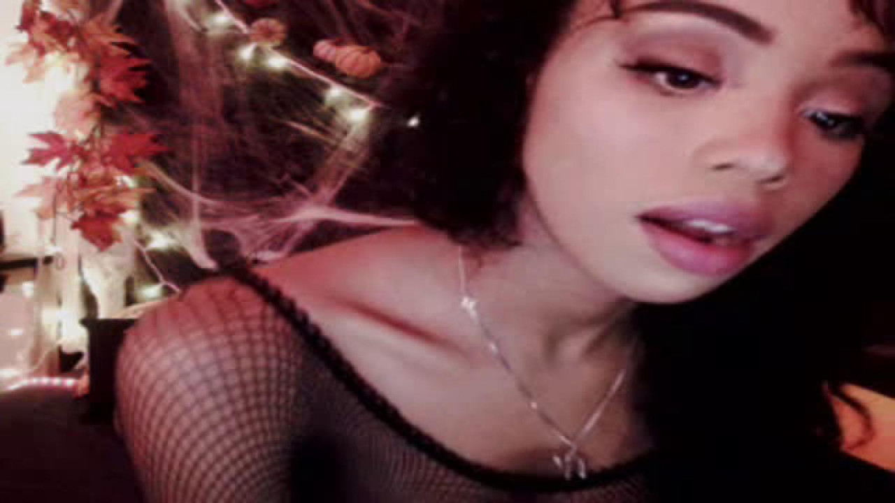 princess_ryan Public Show [2017/10/13 02:56:52]