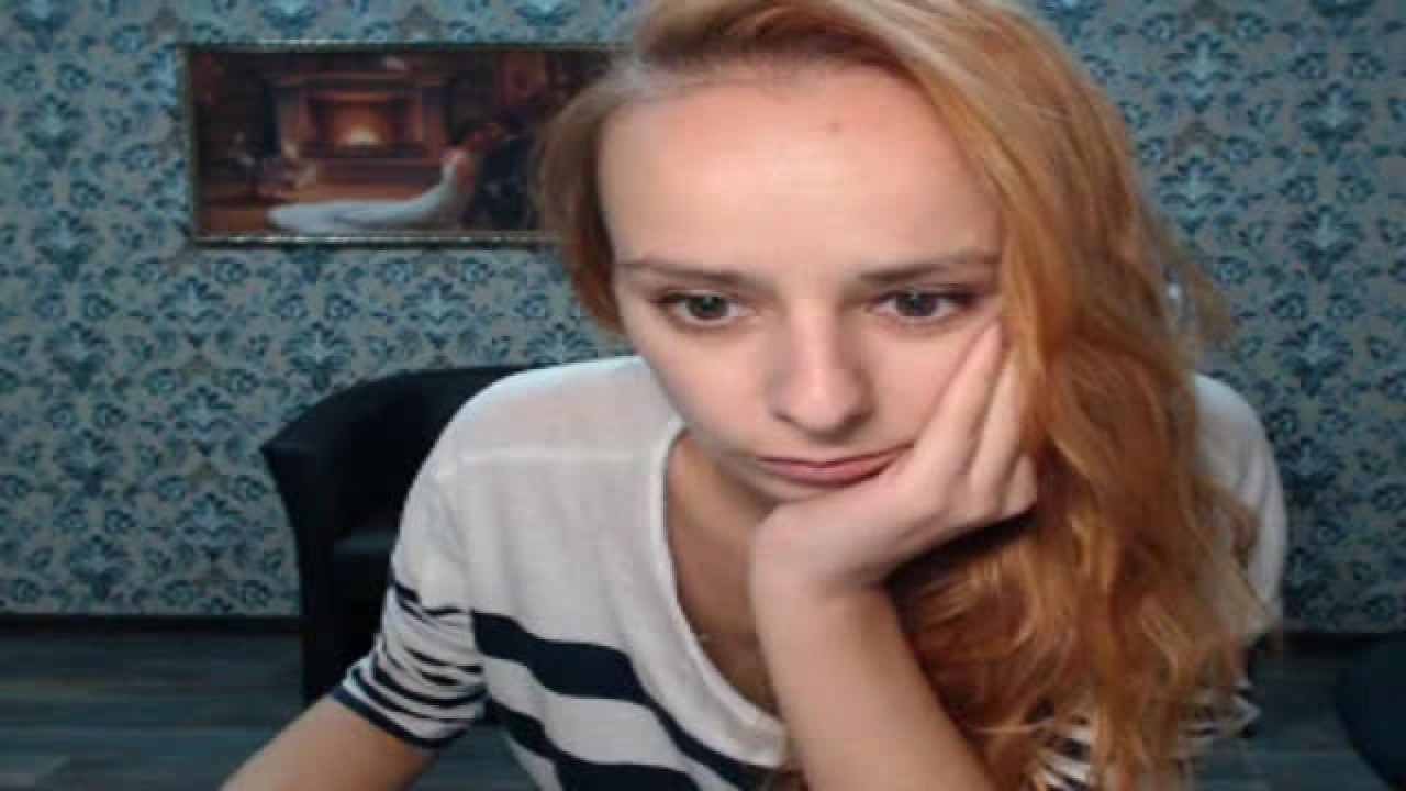 holliebrown Spanking Webcam [2017/10/05 06:58:09]