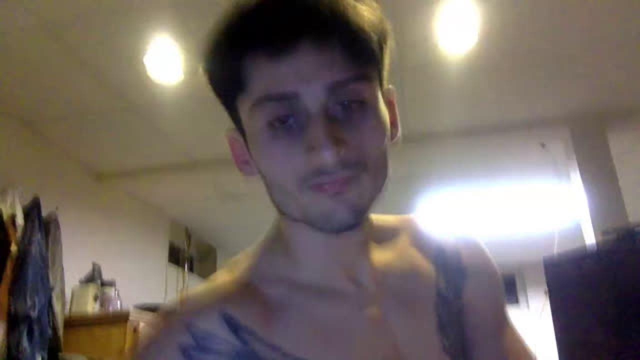 kisstheblunt