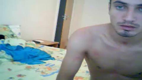 yannisboy24 webcam [2016/10/20 13:15:27]