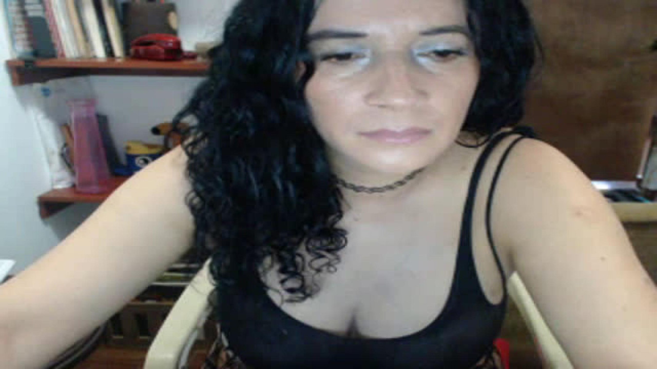 telin_sex Twitter Webcam [2017/09/27 11:57:29]