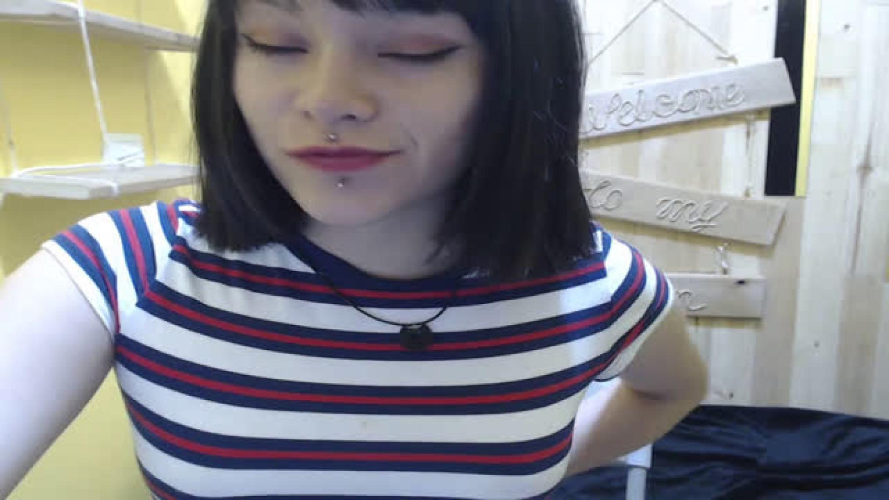nina_gates