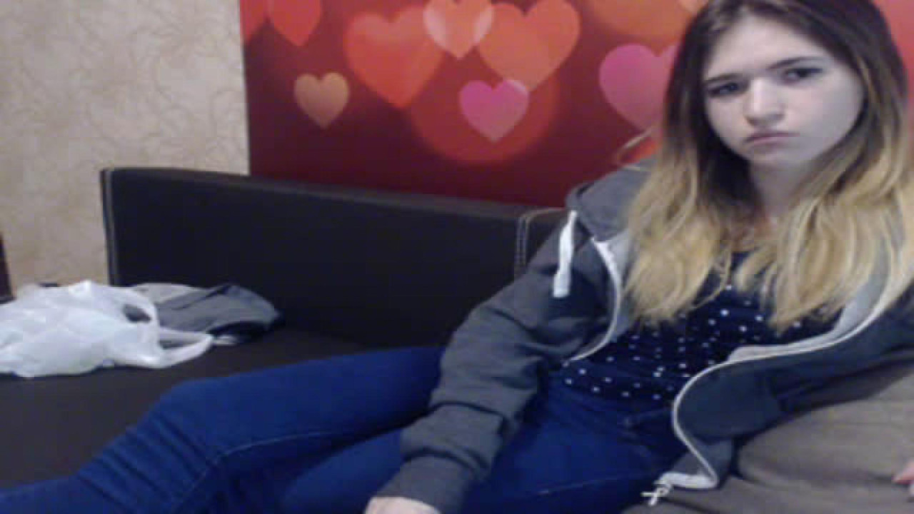 zamyrra Topless Video [2017/10/17 09:47:29]