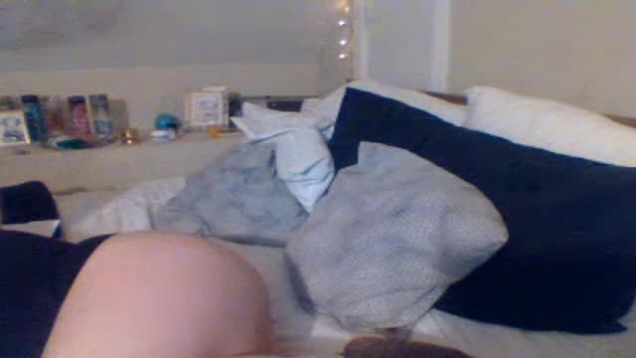 nita_sativa Boy Webcam [2017/10/17 23:28:50]