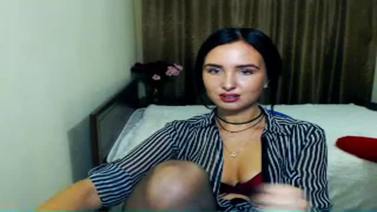 nelly_wood Machine Webcam [2017/10/10 17:33:35]