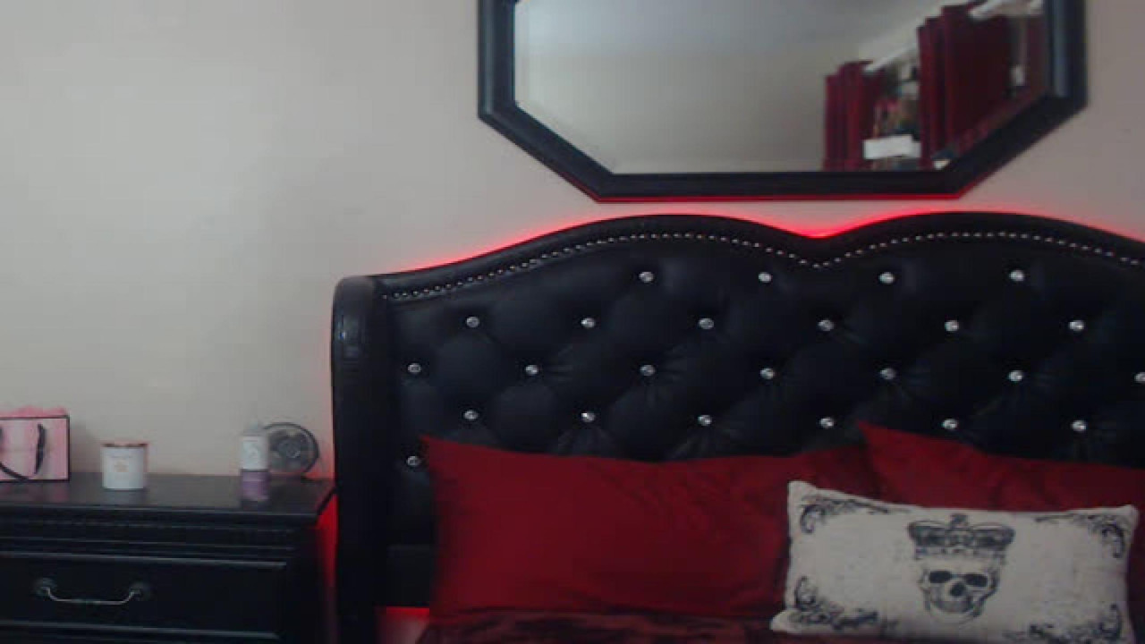 kylie_nicole Butt Show [2017/10/08 09:08:25]