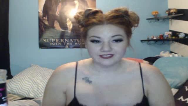 thecurvypeach webcam [2016/03/11 06:01:09]