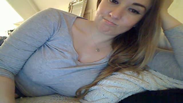 hollywould_x webcam [2015/05/09 11:50:30]